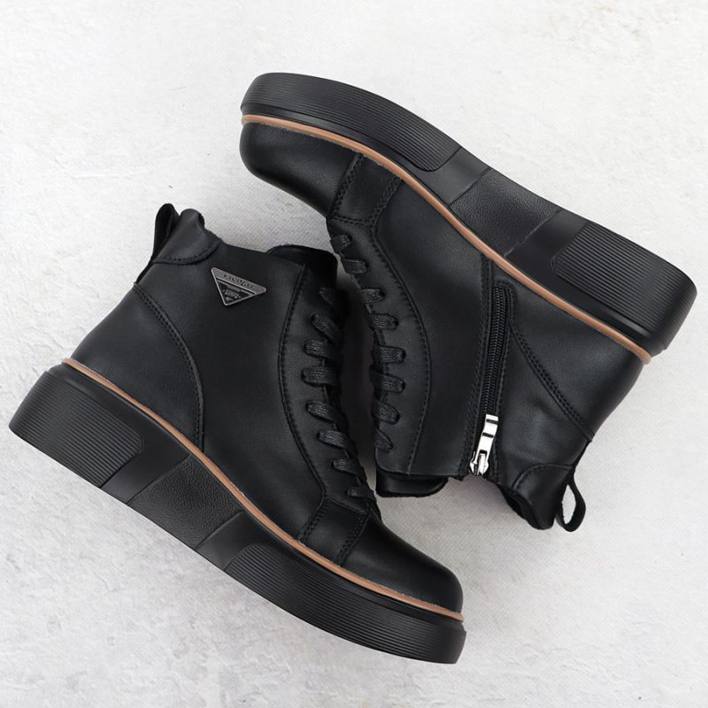 4. Schwarze Damen-Lederstiefeletten mit Keilabsatz Filippo DBT6452