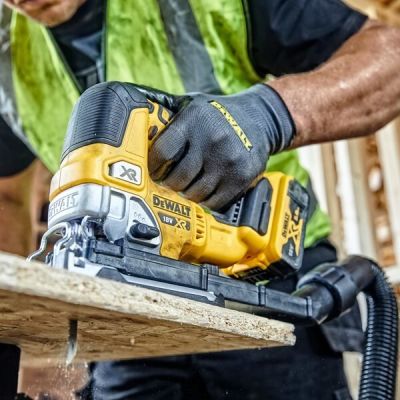6. 18V Akku-Stichsäge DCS334N-XJ DEWALT