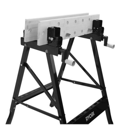 9. RYOBI RWB02 Tisch