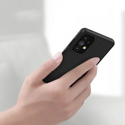 9. Nillkin Textured Case robuste, verstärkte Hülle mit Gelrahmen und Nylonrückseite für Samsung Galaxy A73 schwarz