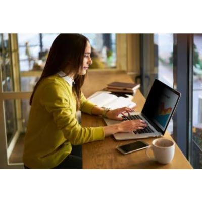 2. 3M BP145W1B Bildschirmfilter für 36,8 cm (14,5") Laptops, rahmenloser Sichtschutzfilter für Displays