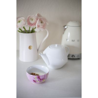 45. SMEG KLF04CREU Wasserkocher Creme