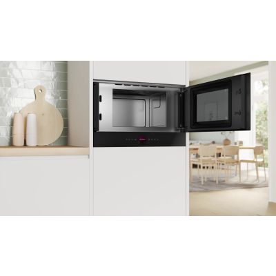 4. BOSCH BFR7221B1 Mikrowellenofen