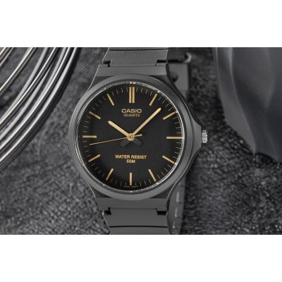 5. Herrenuhr CASIO MW-240-1E2VEF + Box