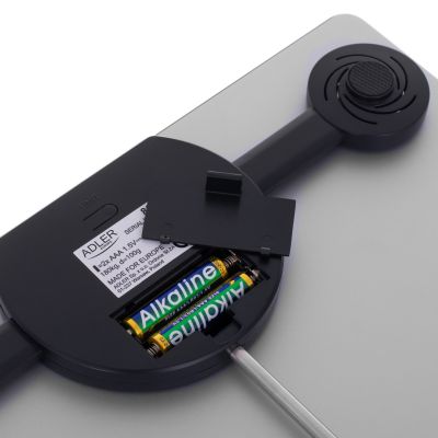 4. ADLER AD 8174s silberne Badezimmerwaage