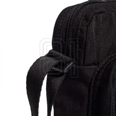 7. Adidas Organizer Graphic Classic IX6809 Tasche
