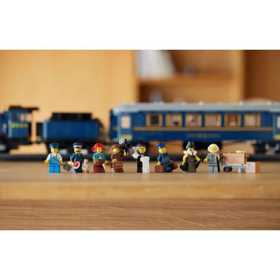 11. LEGO Icons 21344 Orient-Express