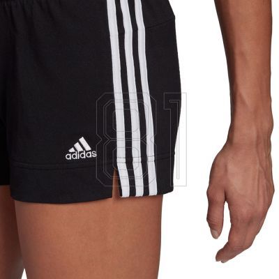 5. Damen adidas Essentials Slim Shorts W GM5523