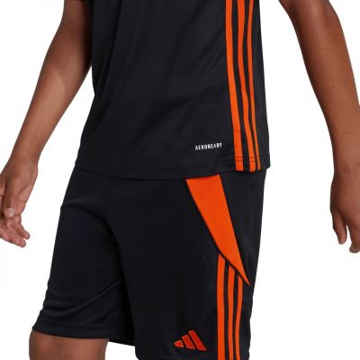 6. adidas Tisch 23 Trikot Jr JJ1156