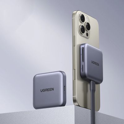 2. Ugreen Magnetischer Speicherkartenleser + 100W PD 3-in-1-Ladegerät – Grau