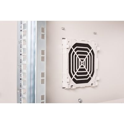 13. Digitus 19" 7U Wand-Netzwerkschrank 600x600 mm, Volltür, grau, ungeteilt, montiert, IP55, 100 kg