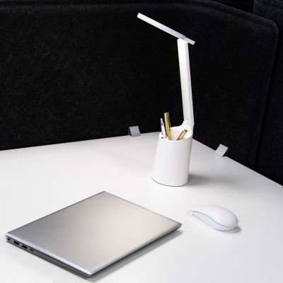 7. Moderne LED-Schreibtischlampe Activejet FUTURE weiß mit integriertem Akku