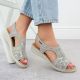 5. Elastische Damen-Sandalen mit hohem Absatz und Blumenmuster, grau, Unisoft 7196