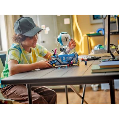 7. LEGO FORTNITE 77073 Battle Bus