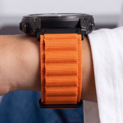 7. Tech-Protect Nylon Pro Armband für Garmin Fenix 5X / 5X Plus / 6X / 6X Pro / 7X / 8 / 8 Pro / 9 / 9 Pro (51 mm) – Orange