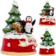 20. Weihnachtsdekoration mit spielenden Pinguinen