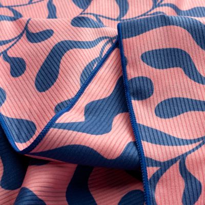 2. TROVIREN L Handtuch