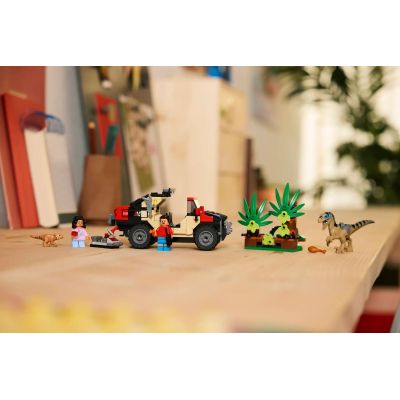 9. LEGO Jurassic World 76972 Raptor-Flucht Offroad
