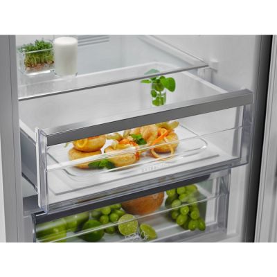 3. ELECTROLUX LNC7ME32X3 Kühl-/Gefrierkombination
