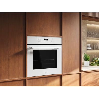2. ELECTROLUX EOF5F50BV Backofen