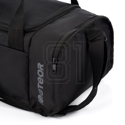 3. Meteor Nanuq 16891 Fitnesstasche