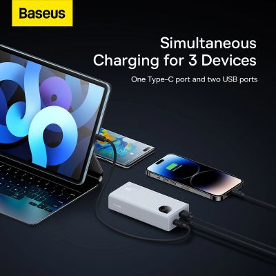 12. Baseus Adaman2 Powerbank mit Digitalanzeige 2x USB-A / 1x USB-C 10000mAh 30W - Weiß