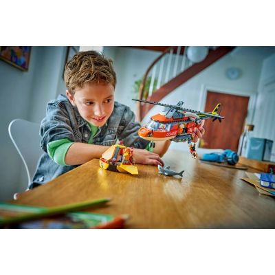 21. LEGO City 60503 Hubschrauber der Küstenwache