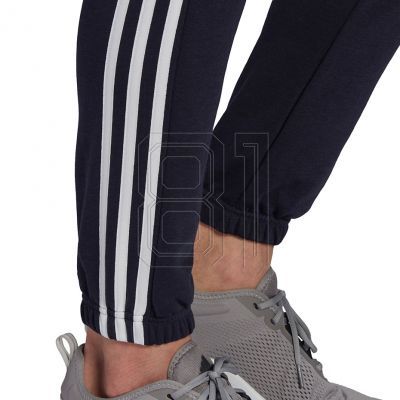 6. adidas Essentials Tapered Elastic Cuff 3-Streifen-Hose M GK8830