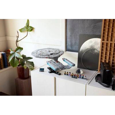 14. LEGO 10356 Icons – Star Trek: USS Enterprise NCC-1701-D