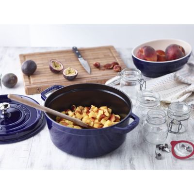 6. ZWILLING STAUB LA COCOTTE 5,25 l runder gusseiserner Bräter