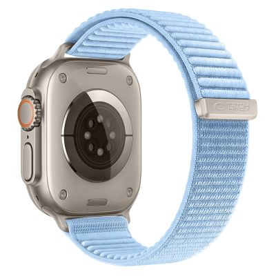 2. Tech-Protect NylonLoop Armband für Apple Watch 44 / 45 / 46 / 49 mm – Hellblau