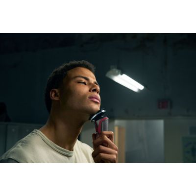 4. PHILIPS Rasierer der Serie 5000 S5883/10