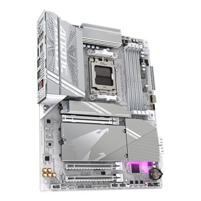 3. Gigabyte X870 AORUS ELITE WF7 ICE Mainboard