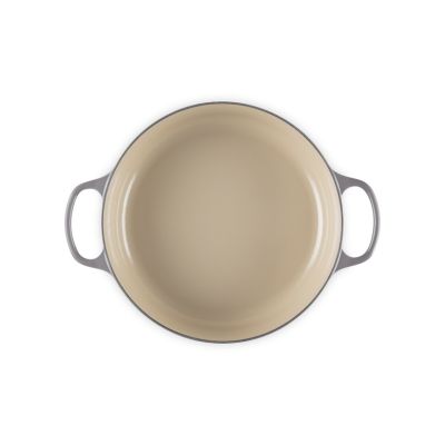 5. Le Creuset Signature Gourmet Bräter rund 30 cm Kirschrot