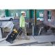 4. DEWALT DCB104 4-Wege-Multivolt-8A-XR-Ladegerät
