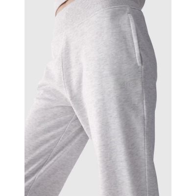 4. Damen Jogger Sweatpants 4F 4FWMM00TTROF0945-27M