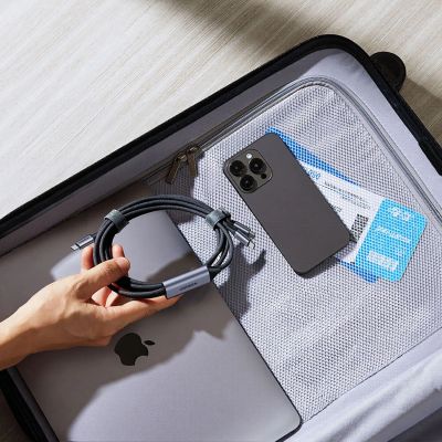 17. Ugreen 2-in-1 USB-C-Kabel – 2x USB-C PD 140W 2m – Schwarz