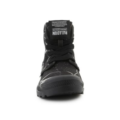 2. Palladium Stranger Things Pampa Hi Tunnels 94626-008-M Schwarz