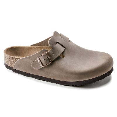 Birkenstock Boston Tabacco Brown Oiled Leather Regular Wide Pantoletten für Damen/Herren (0960811)