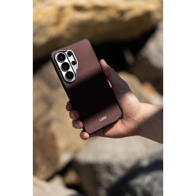 8. UAG Fibr Armr Magnet – Hülle mit integriertem Magnetmodul für Samsung Galaxy S26 Ultra (orange/charcoal)