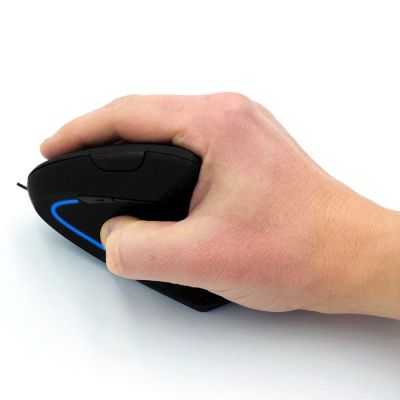 10. MEDIA-TECH VERTICAL OPTICAL WIRED MOUSE VERTIC MT1122