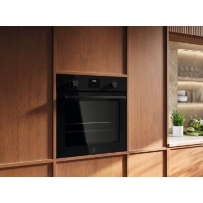 4. Electrolux LOF3H10K 700 72 l Elektrobackofen | Umluft | Teleskopauszüge | Dampfreinigung | Schwarz