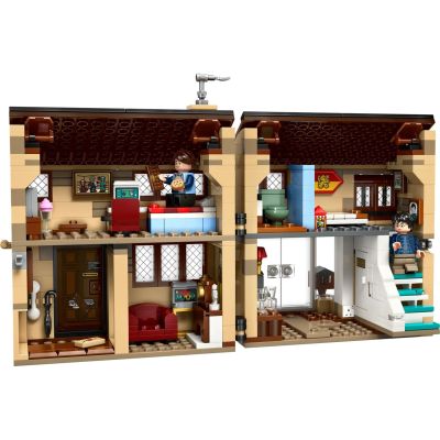 15. LEGO Harry Potter 76451 Ligusterweg: Tante Magdas Besuch