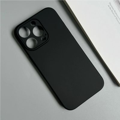 2. Softcase für iPhone 16 Pro – Schwarz