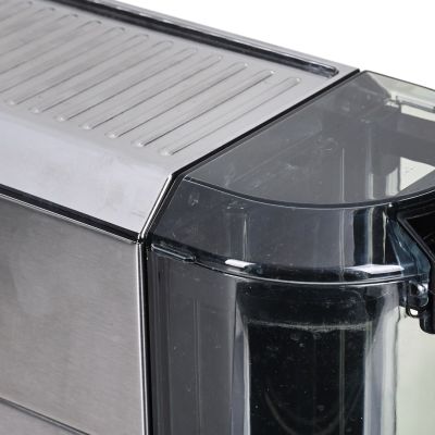29. DeLonghi Dedica Style EC 685.M Siebträger-Kaffeemaschine (1350W; silberfarben)