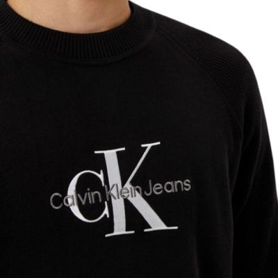 8. Calvin Klein Jeans Regular M J30J323408 Pullover