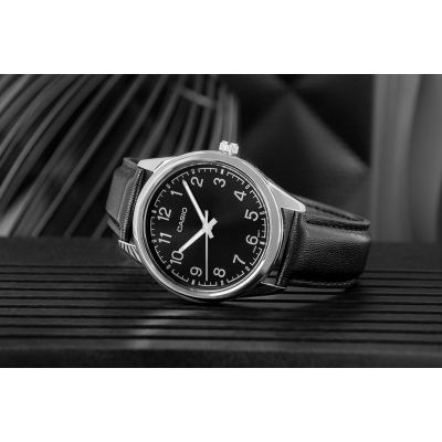 5. Herrenuhr CASIO MTP-V005L-1B4UDF + Box