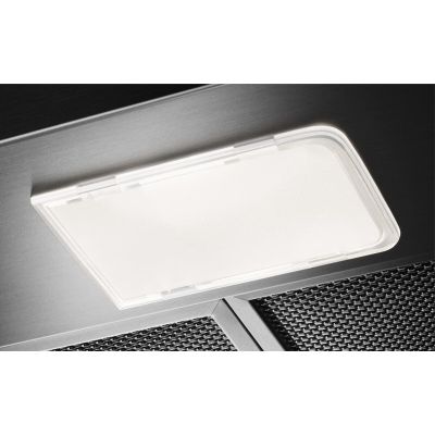 61. Kamin-Dunstabzugshaube ELECTROLUX LFC319X aus Edelstahl