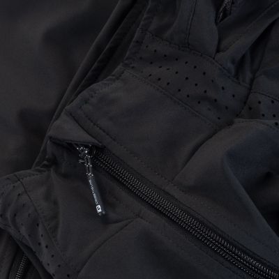10. Beniti Jacke M