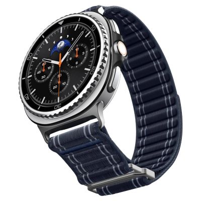 5. Spigen WBF0 Armband für Samsung Galaxy Watch 40/44/46 mm - Grau